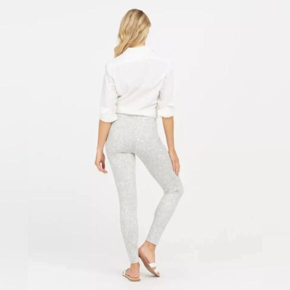 Spanx Jean-ish Ankle Leggings Speckled Grey size large - Picture 1 of 6